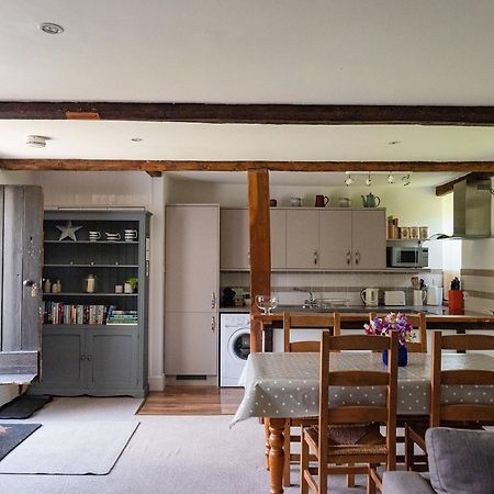 Old Orchard Cottage Haydon ภายนอก รูปภาพ